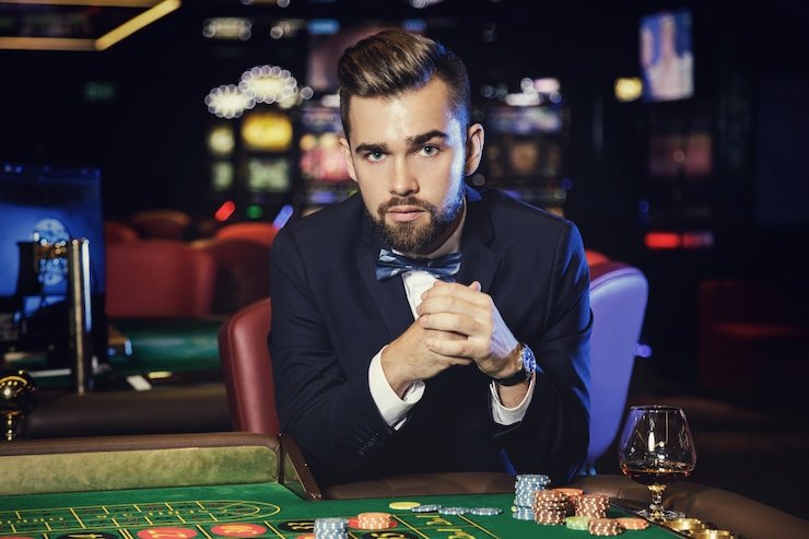 Pusat operasi championqq dengan tim profesional yang mengelola pasar sportsbook dan permainan kasino live